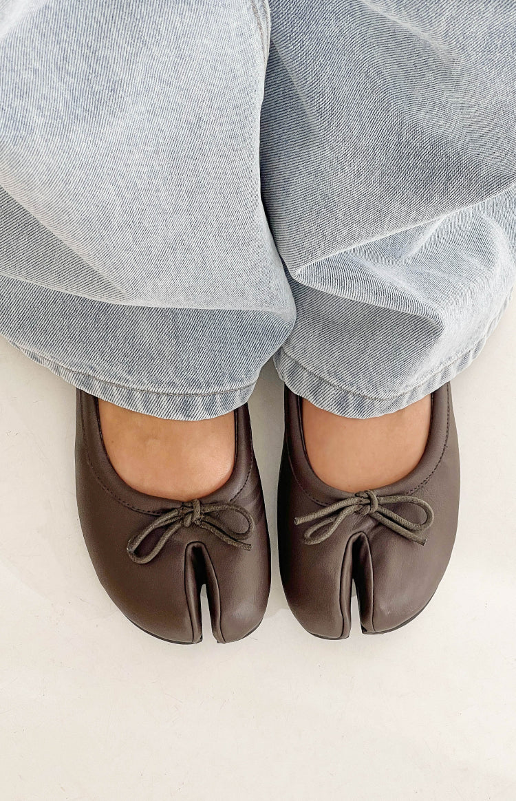 Therapy Hoshi Chocolate Ballet Flat